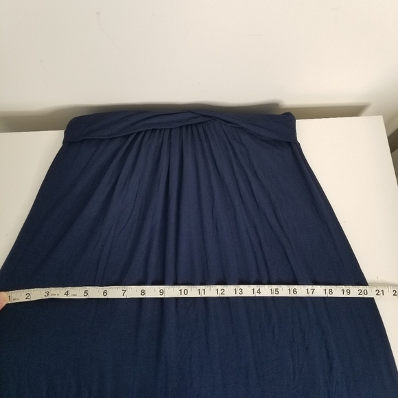 NWT Gilli Gabbiey Crochet Back Knit Maternity Maxi Dress Navy Racerback Size M - Picture 12 of 14